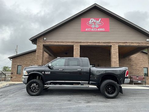 Used 2018 RAM 3500 Laramie Longhorn AWD/4WD image 23