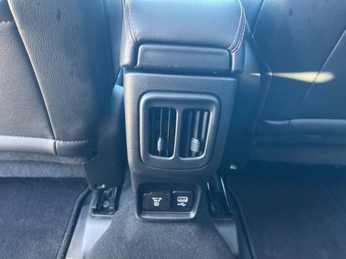 Used 2021 Jeep Compass Limited w/ Sun and Sound Group image 22