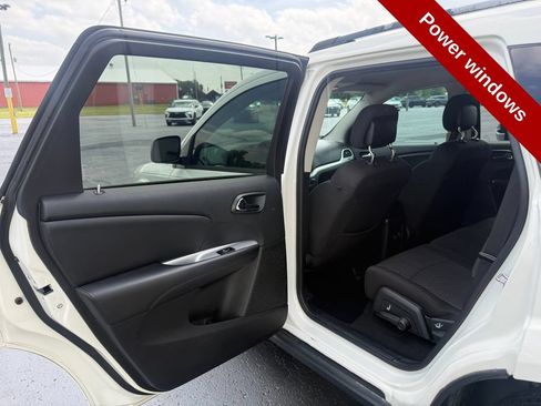 Used 2017 Dodge Journey SE FWD image 29