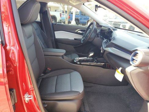 New 2026 Chevrolet Trax LT w/ Driver Confidence Package image 10