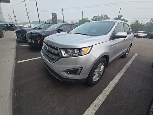 Used 2018 Ford Edge SEL w/ Equipment Group 201A AWD/4WD image 5