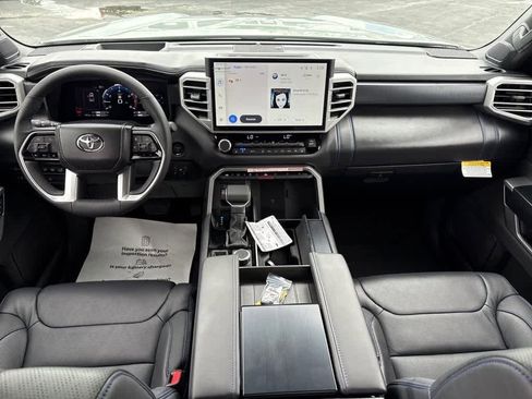 Used 2025 Toyota Tundra Platinum image 10
