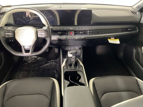 New 2025 Kia K4 GT-Line w/ GT-Line Premium Package image 36