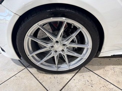 Used 2017 Mercedes-Benz C 63 AMG S image 10