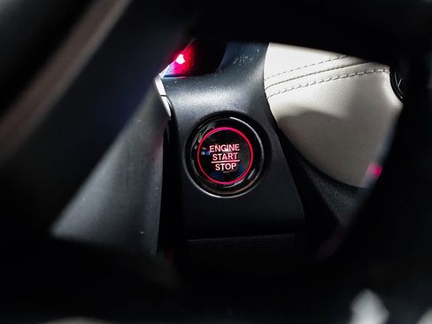 Certified 2023 Honda HR-V LX image 27