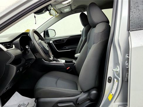 Used 2023 Toyota RAV4 LE image 25