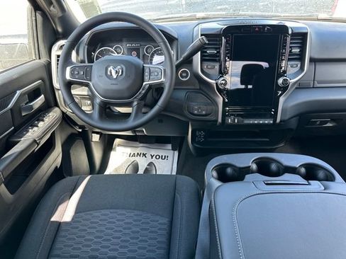 New 2026 RAM 2500 Big Horn AWD/4WD image 13