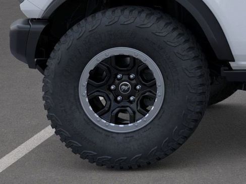 New 2026 Ford Bronco Badlands image 21