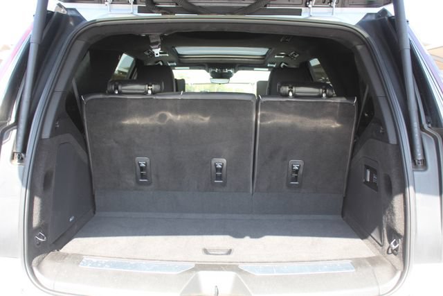 Used 2026 Cadillac Escalade V AWD/4WD image 5