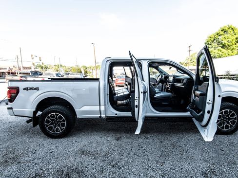 Used 2025 Ford F150 XL AWD/4WD image 18