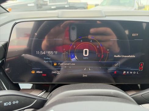 New 2026 Chevrolet Suburban LS image 20