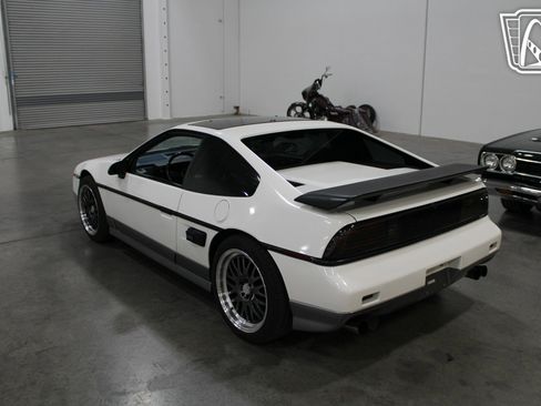 Used 1987 Pontiac Fiero GT image 13