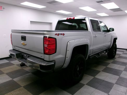 Used 2018 Chevrolet Silverado 1500 LT w/ Trailering Package AWD/4WD image 13