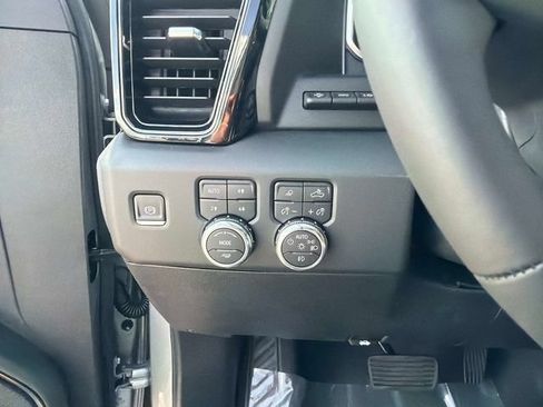 New 2026 GMC Sierra 1500 AT4 w/ AT4 Premium Package AWD/4WD image 30