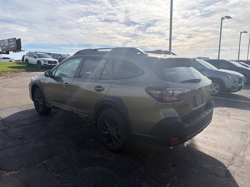 Certified 2024 Subaru Outback Onyx Edition AWD/4WD image 7