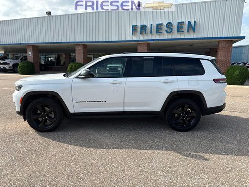 Used 2024 Jeep Grand Cherokee L Limited w/ Luxury Tech Group II AWD/4WD image 2