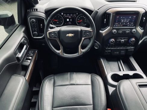 Used 2022 Chevrolet Silverado 2500 High Country w/ Z71 Off-Road Package image 22