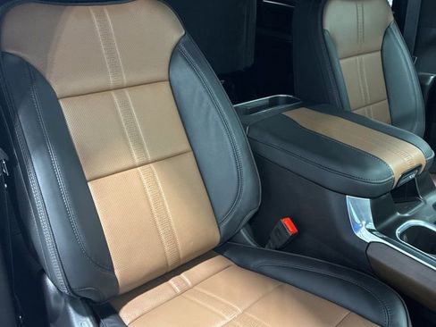 Used 2025 Chevrolet Silverado 1500 High Country w/ Technology Package image 59