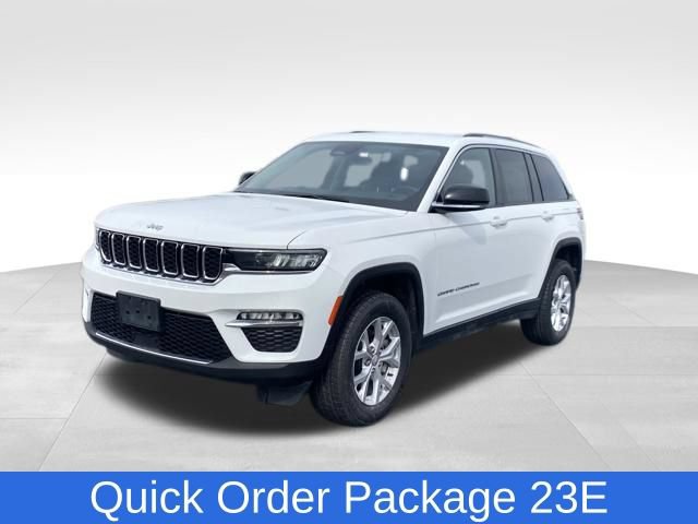 Used 2023 Jeep Grand Cherokee Limited AWD/4WD image 3
