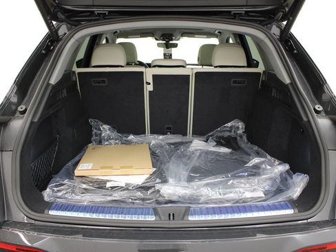 New 2026 Audi Q5 Premium Plus AWD/4WD image 30