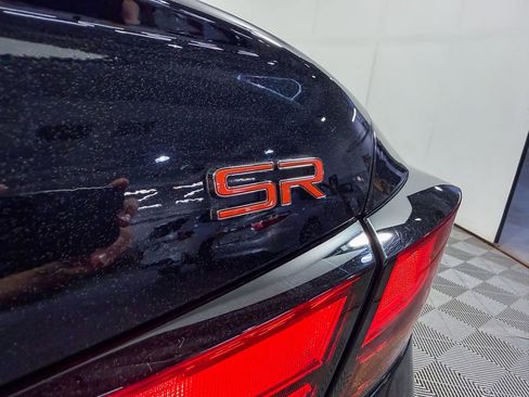 Certified 2024 Nissan Altima 2.5 SR image 9