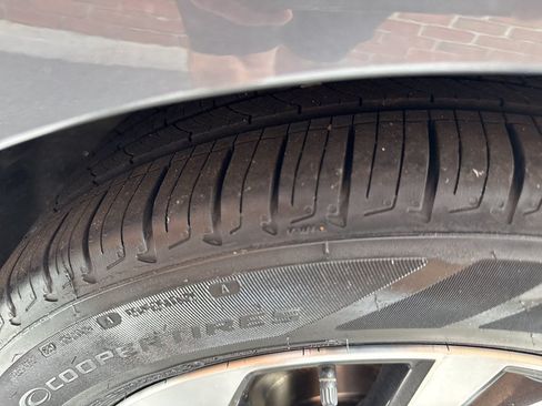 Used 2021 Subaru Legacy w/ Alloy Wheel Package AWD/4WD image 15