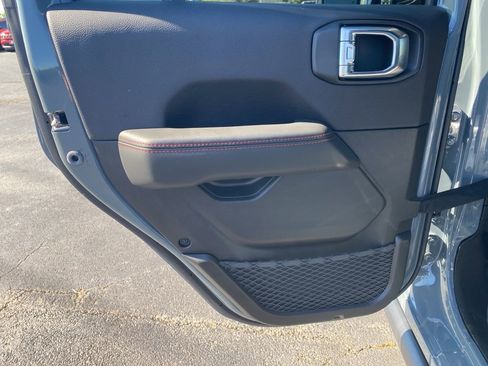 New 2026 Jeep Gladiator Rubicon AWD/4WD image 34