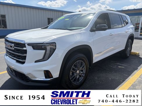 Used 2025 GMC Acadia Elevation FWD image 1