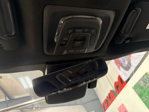 Used 2023 Subaru Solterra AWD image 99