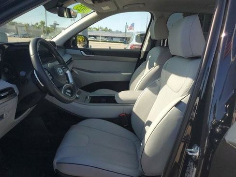 Used 2025 Hyundai Palisade SEL image 17
