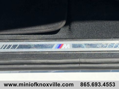 Used 2023 BMW X6 xDrive40i w/ M Sport Package AWD/4WD image 14