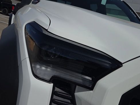 New 2026 Toyota Tacoma 4x4 Double Cab Hybrid image 8