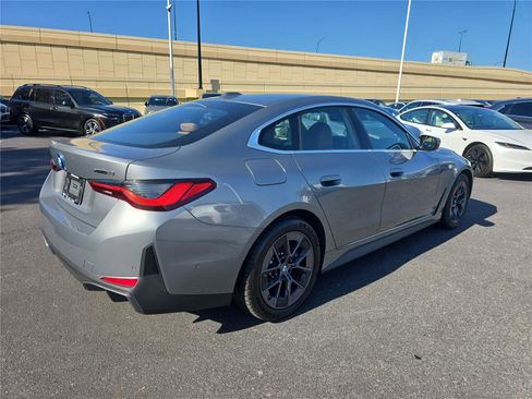 Used 2025 BMW i4 xDrive40i w/ Premium Package image 2