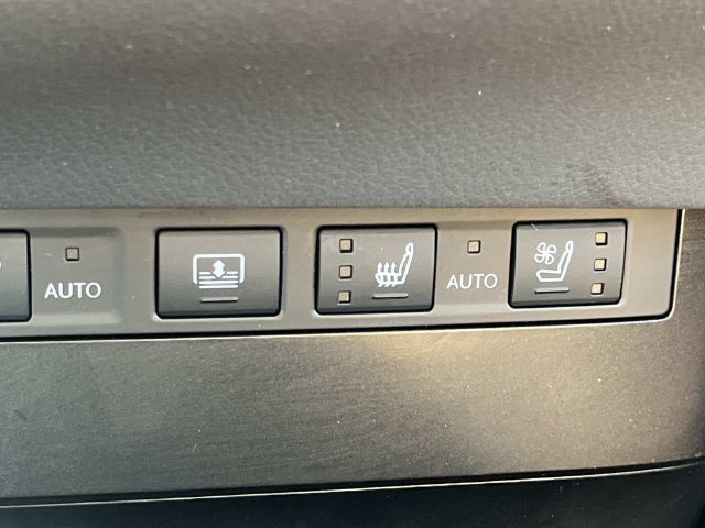 Certified 2024 Lexus ES 350 Ultra Luxury w/ Accessory Package (Z2) FWD image 39
