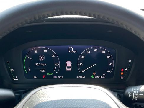 Used 2024 Honda Accord Sport image 13