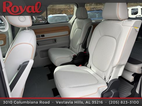 Certified 2025 Volkswagen ID. Buzz 1st Edition image 13