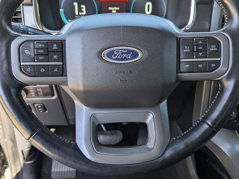 Used 2022 Ford F150 Lariat w/ Equipment Group 502A High image 5