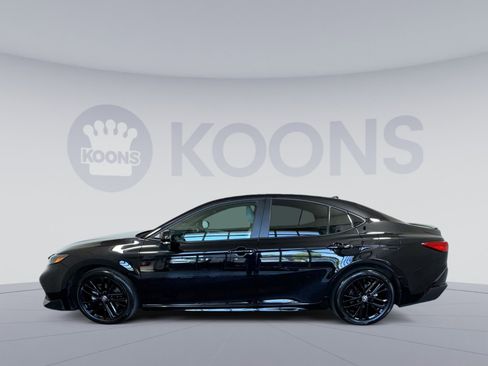 Used 2025 Toyota Camry SE w/ Multimedia Upgrade Package image 2