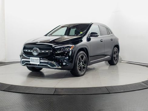 Certified 2026 Mercedes-Benz GLA 250 4MATIC image 3