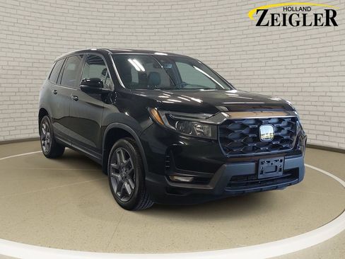 Used 2023 Honda Passport EX-L image 3