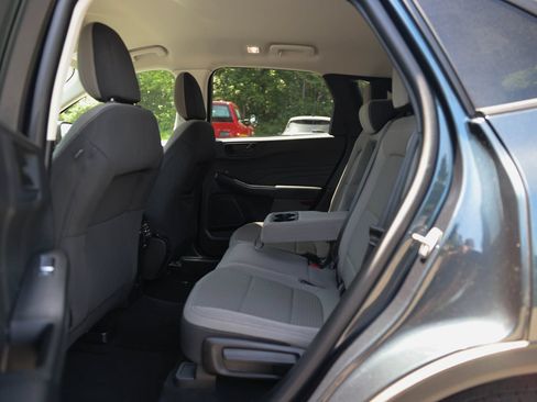 Certified 2022 Ford Escape SE w/ SE Sport Appearance Package AWD/4WD image 14
