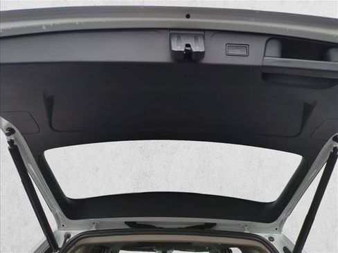 Used 2021 Volkswagen Atlas SEL Premium AWD/4WD image 8