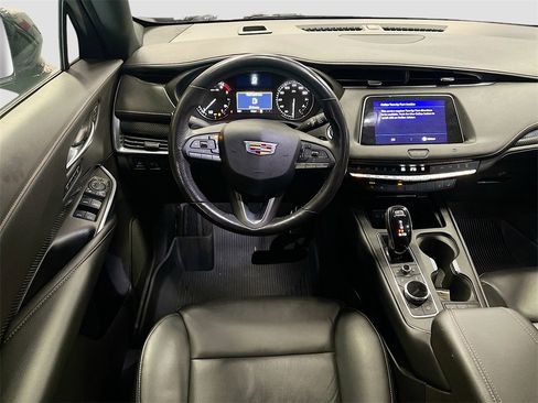 Used 2020 Cadillac XT4 Sport image 21