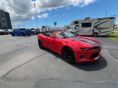 Used 2016 Chevrolet Camaro SS RWD image 2