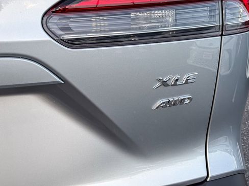 New 2026 Toyota Corolla Cross XLE image 7