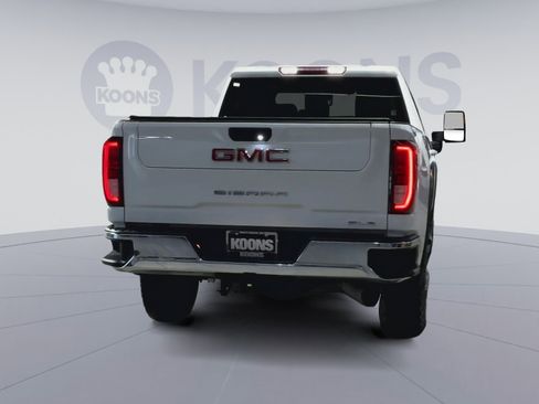 Used 2024 GMC Sierra 2500 SLE w/ SLE Convenience Package image 12