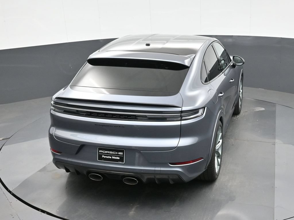 Certified 2026 Porsche Cayenne GTS AWD/4WD image 29