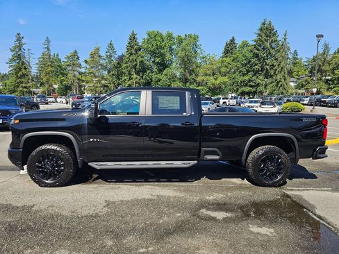 New 2026 Chevrolet Silverado 3500 LT w/ Trail Boss Package AWD/4WD image 2