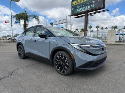 New 2026 Nissan Leaf Platinum+ w/ Cargo Package (Platinum+)