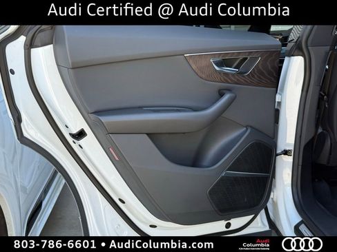 Used 2021 Audi Q8 Premium Plus w/ Premium Plus Package AWD/4WD image 25